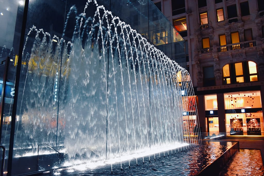 This image has an empty alt attribute; its file name is Wall-Falls-Fountains-1-1024x683.jpg